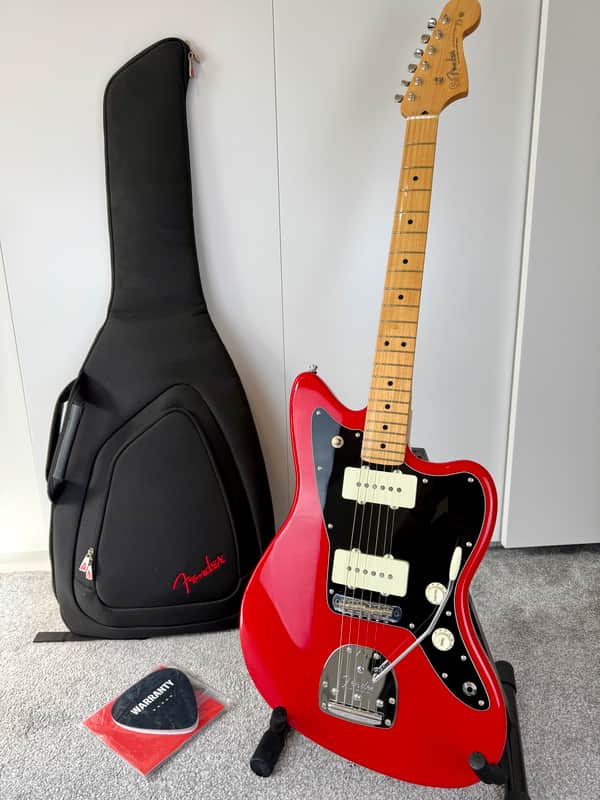 Fender MIJ Hybrid II Jazzmaster - Modena Red image 1