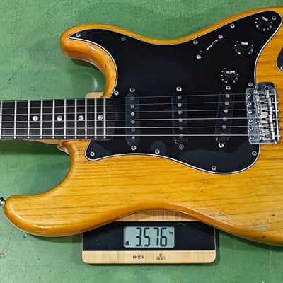 Fender Stratocaster with Rosewood Fretboard 1979 Natural image 11
