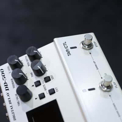 Boss DD-500 Digital Delay 12 Versatile Delay Modes with Looper Effect Pedal image 7