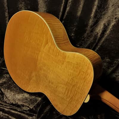 Guild GF30 Westerly Rhode Island built in 1987 Vintage Guild Acoustic Guitar Flame Maple Archback image 6