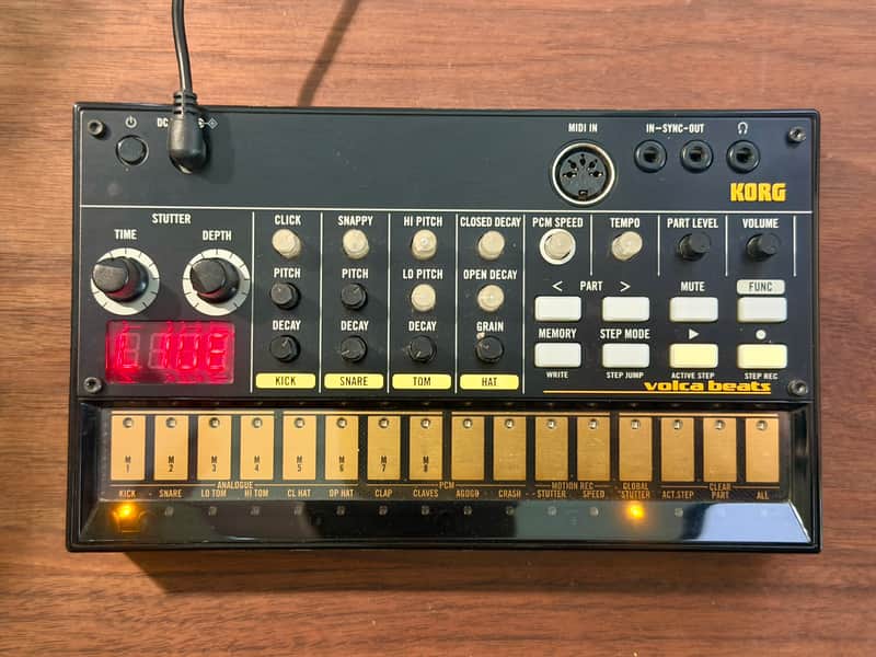 Korg Volca Beats Analog Rhythm Machine 2010s - Black image 1