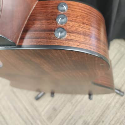 Taylor 362ce acoustic electric 12 string V bracing Shaded Edgeburst image 9