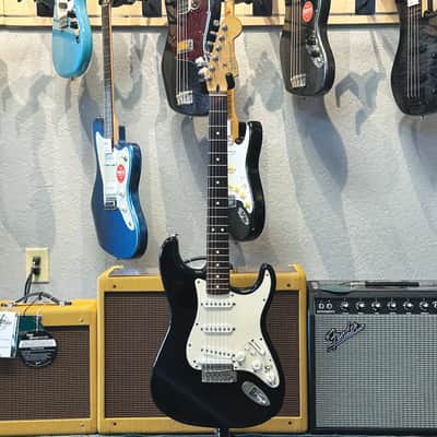 Fender Roland Ready Stratocaster in Gloss Black w/ SKB Case image 10