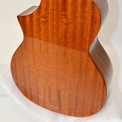 Enya EUT-M6 Solid Mahogany Tenor Ukulele w/ Bag image 14
