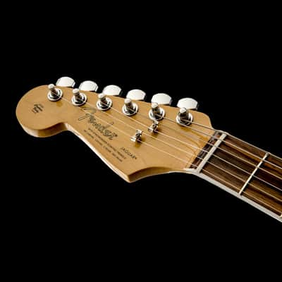 Fender Artist Series Kurt Cobain Jaguar Left-Handed 3-Color Sunburst with Case image 6