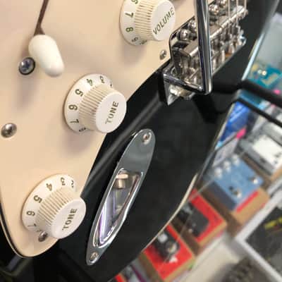 Fender Mexi Standard Stratocaster Left Handed, Black - Pre Owned image 5
