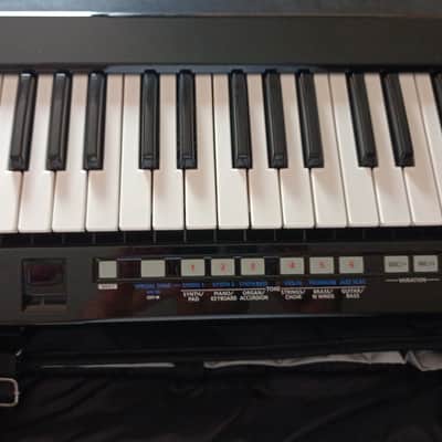 Roland Lucina AX-09 2018 - Black image 4