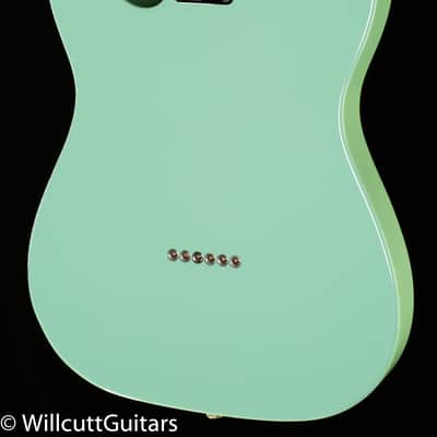 Fender American Vintage II 1963 Telecaster Rosewood Fingerboard Surf Green (305) image 2