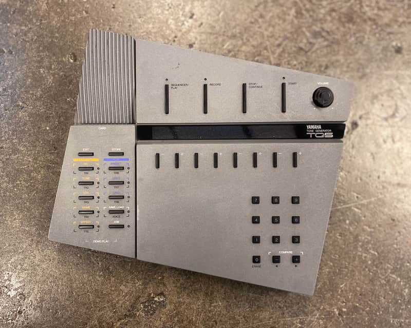 YAMAHA TQ5 Tone Generator | Reverb Canada