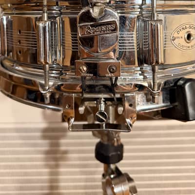 Rogers "7-Line" Dyna-Sonic 5x14" Brass Snare Drum with "Beavertail" Lugs 1963 - 1967 - Chrome image 3