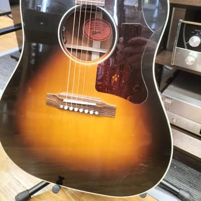 Gibson 1950's J-45 Original Acoustic Guitar V.Sunburst image 1