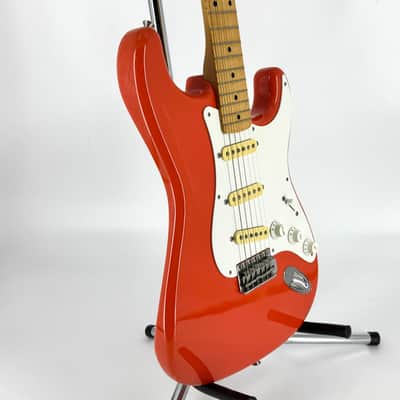 1991 Fender Squier Hank Marvin Japan Stratocaster – Fiesta Red image 9