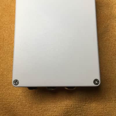 Cooper FX Signal Path Selector 2021 - White image 3