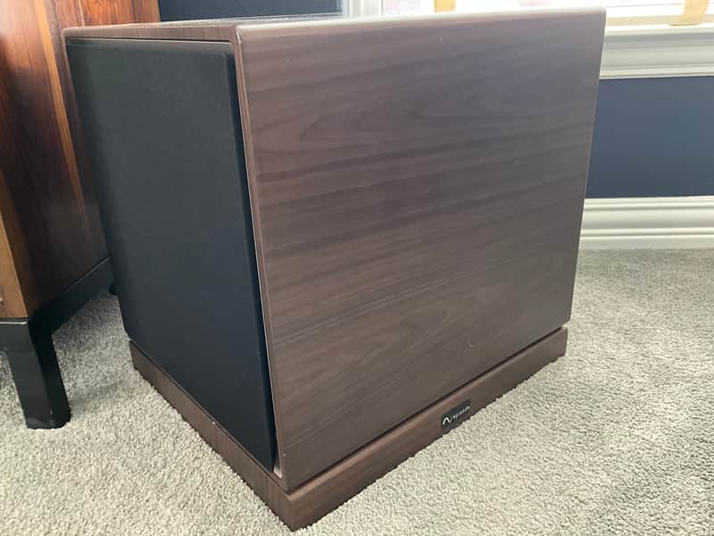Episode MEGA D10 Subwoofer – Dual 10” Drivers/1000W Peak/Walnut Finish