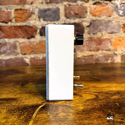 Haggtronix Rat Bastard V2 Boost/Distortion *NEW* (2020s - White) image 4