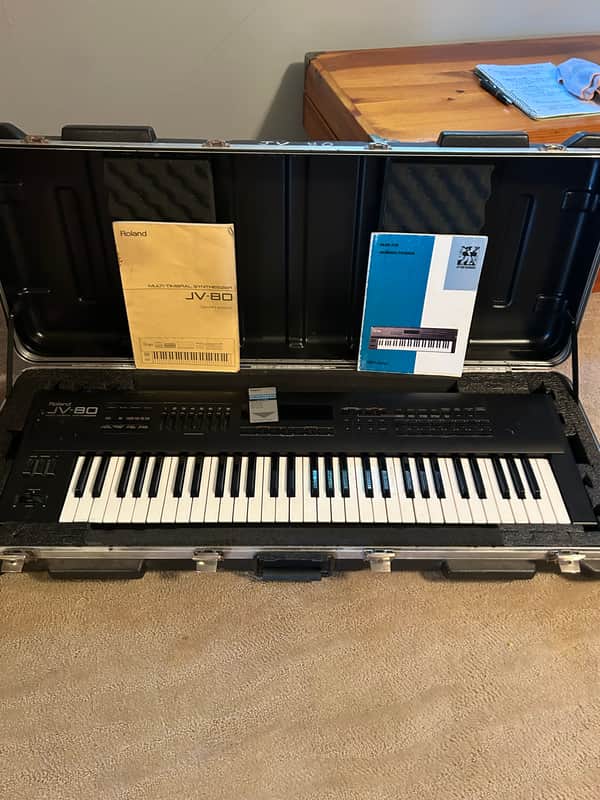 Roland JV-80 61-Key Multi-Timbral Synthesizer May 1993 - SKB Hard Road Case, 512 memory card, sustain pedal image 1