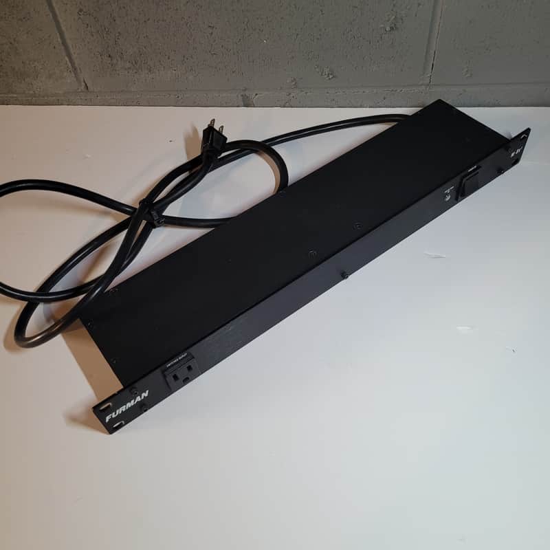 Immagine Furman M-8x2 Power Conditioner - Black - 1