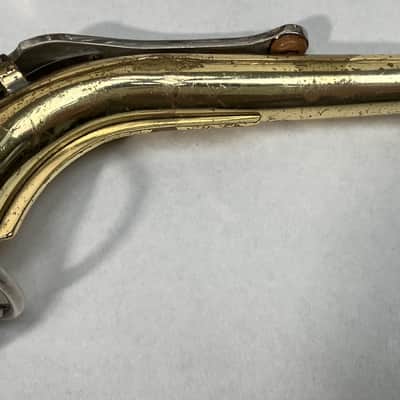 Yamaha YAS-23 Alto Saxophone image 6