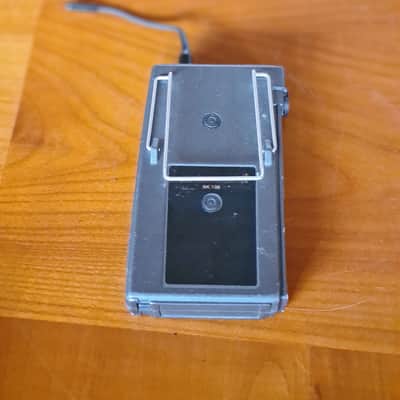Sennheiser 🎤 Sennheiser ew100 SK 100 Bodypack Transmitter | UHF | 790–822 MHz | 3.5mm | Belt Clip image 3