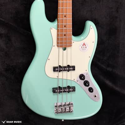 Bacchus BJB-1-RSM/M SFG Universe Series Bass Roasted maple neck