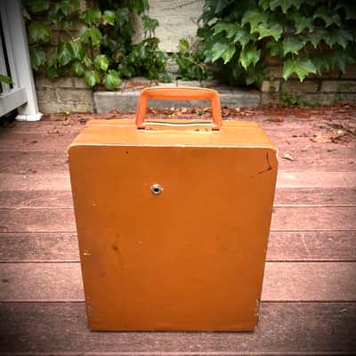 Rotary Connection Mini/portable guitar speaker cabinet. 8” vintage Utah 4 ohm 25 watt speaker. Closed back. Top handle. Cool vintage style and sound. 2026 - Orange Tolex image 3