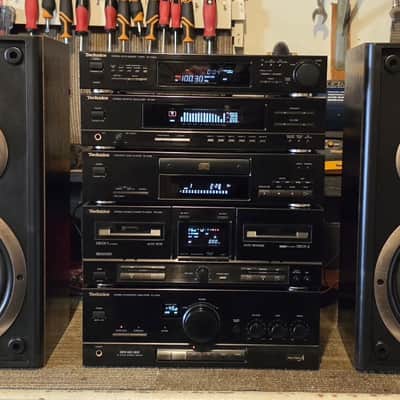 VINTAGE TECHNICS STEREO SYSTEM/CD/AUX/TAPE DECK MADE IN JAPAN image 1