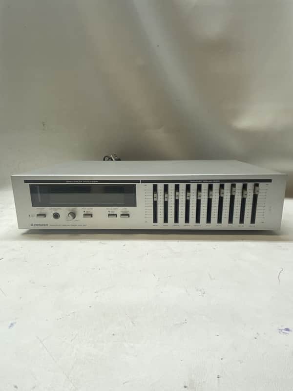 Pioneer SG-50 Vintage Graphic Equalizer Spectrum Analyzer Pink Noise Generator Audiophile HiFi image 1