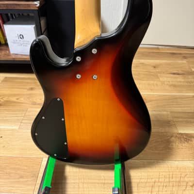STR CS-449 2010s - Sunburst image 7
