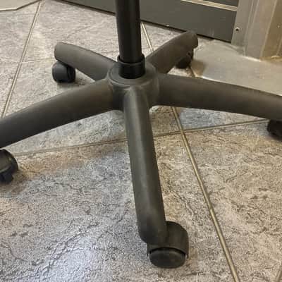 QuikLok QL-406 Fully Adjustable Studio Mixer Stand (Discontinued Model) image 4