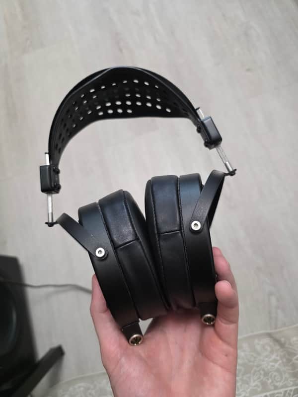 Audeze LCD-X Over-Ear Headphones 2010s - Black image 1