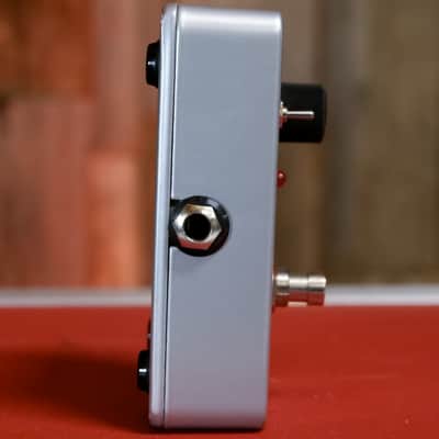 Electro-Harmonix Holy Grail Nano Reverb - Silver image 6