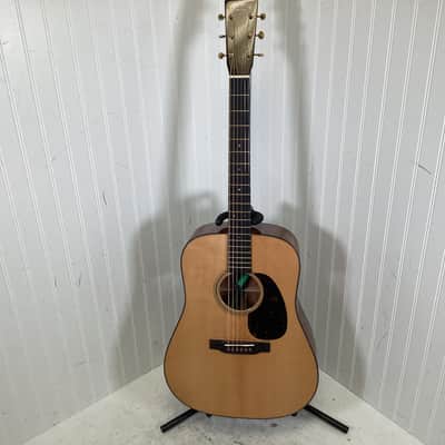 Martin D-18E Modern Deluxe 2018 - Present - Natural image 2