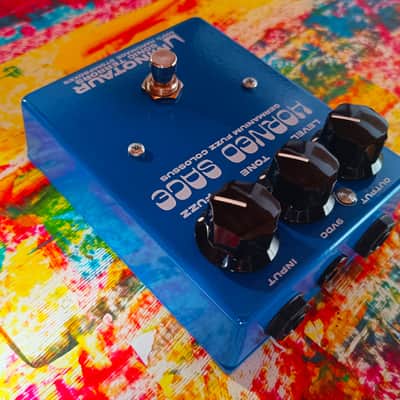 Minotaur Sonic Terrors - Horned Sage Fuzz (Tone Bender / Buzzaround) image 4