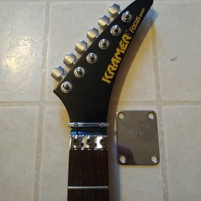 Kramer Japan Focus 6000 80's-90s Black, rosewood ,Floyd Rose image 11