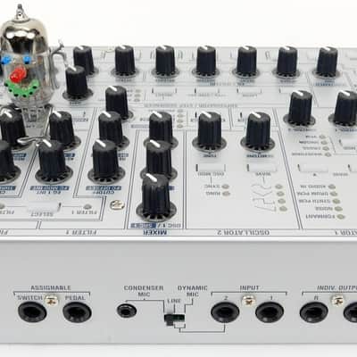 KORG Radias Synthesizer Vocoder Rack Desktop +Headset+Top Zustand+ 1,5J Garantie image 9