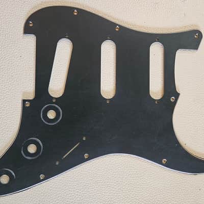 Fender Stratocaster Aged Relic 3 ply Pickguard Black image 6