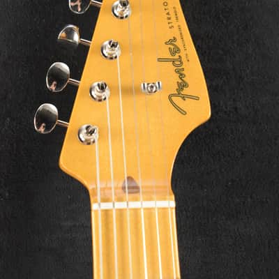 Mint Fender Vintera III Late '50s Stratocaster Dakota Red Maple Fingerboard image 5