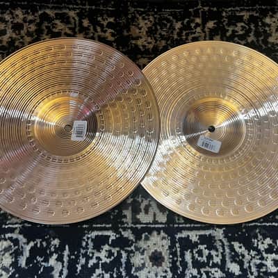 Zildjian 13" I Family Hi-Hat Cymbals (Pair) - Traditional image 3
