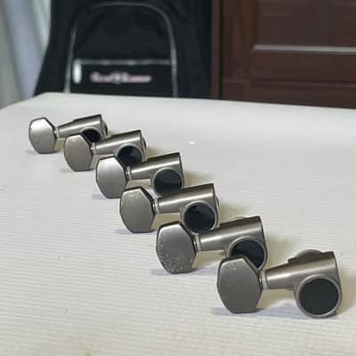2000's Ibanez RG5EX1 Guitar Dual Pin Powder Cosmo Reverse Tuners Tuning Pegs 6 In Line image 1
