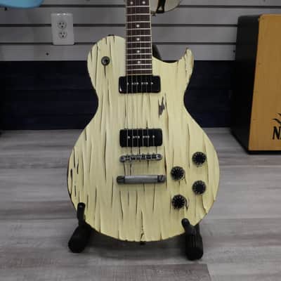 Spear LP Relic White w/ Soft Case image 3