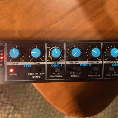 NOVATION BASS STATION RACK image 3