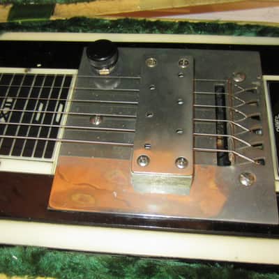 National New Yorker Art Deco Lap Steel 1940s - Black and White image 4