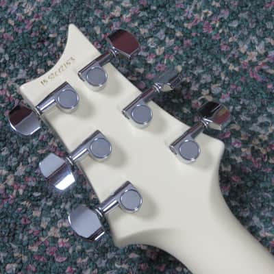 2015 PRS S2 Vela Antique White! w/original gigbag image 5