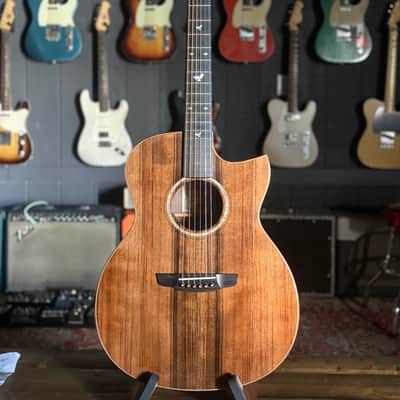 Goodall Concert Jumbo Cutaway * Reserve Sinker Redwood *