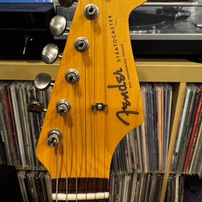 Fender Stratocaster FSR Traditional II '60s RARE Shell Pink image 3