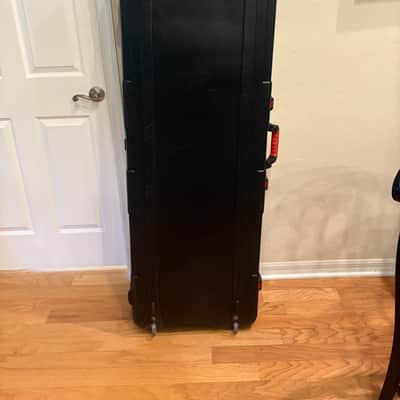 Gator TSA ATA Molded 88-Note Keyboard Case W/ Wheels 2010? image 3