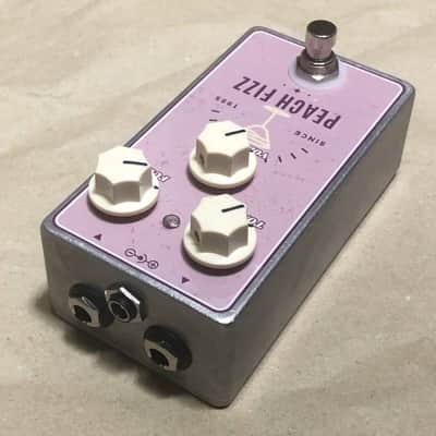 Frantone Peach Fuzz Clone image 2