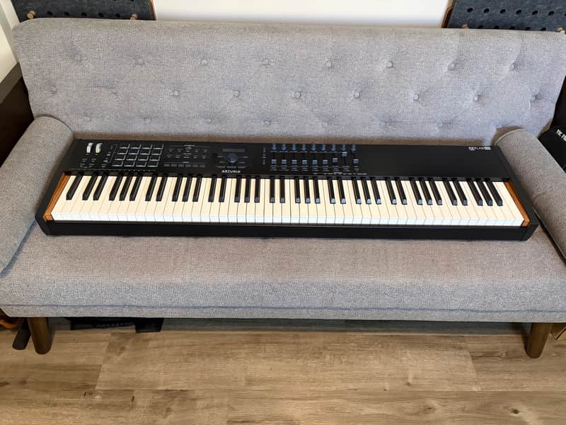 Arturia KeyLab 88 MkII MIDI Controller 2021 - Black image 1