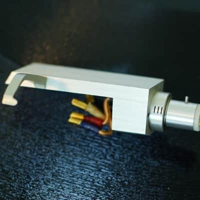 Yamaha HS 11 headshell - genuine image 8