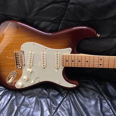Fender 75th Anniversary Commemorative Stratocaster 2021 - 2-Color Bourbon Burst image 1